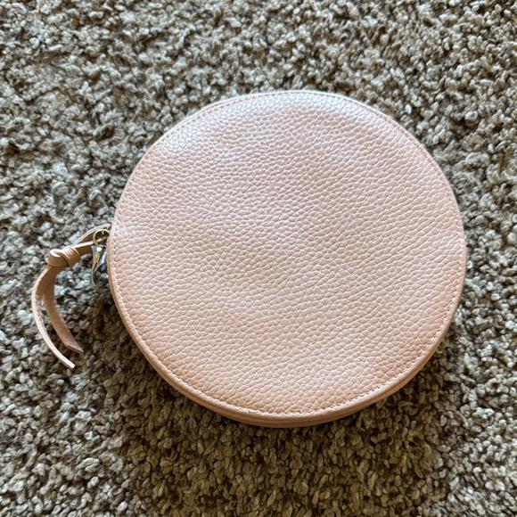 Chloe Pink Round Leather Bag - Picture 3 of 3